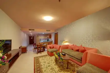 Belvedere Court Apartments - 12