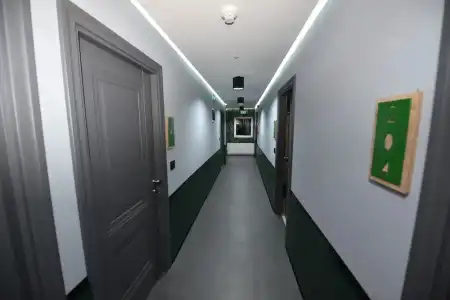 Dream House & Spa - 9
