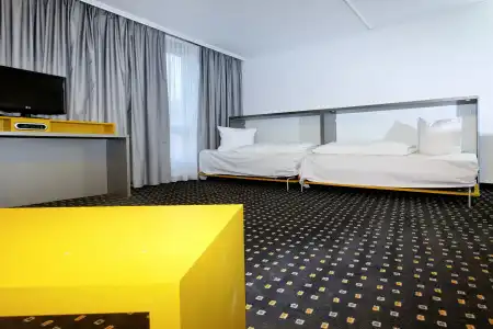 Ibis Styles Stuttgart - 1