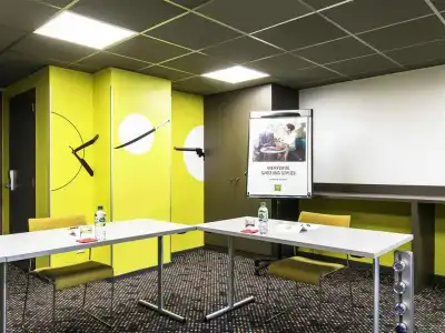ibis Styles Lyon Confluence - 20