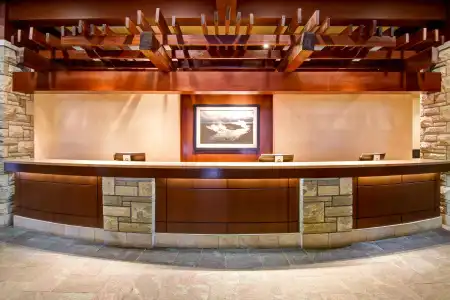 DoubleTree Fallsview Resort & Spa by Hilton Niagara Falls - 1