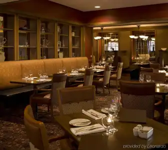 Deltas by Marriott Calgary Downtown - 28