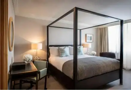 The Westbury - 124