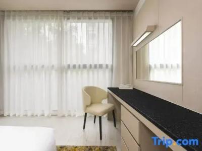 Hyatt Place Bangkok Sukhumvit 1 - 54