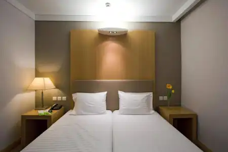 Central - 3