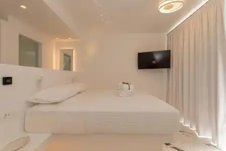 Bianco a Nero Mykonos - 73