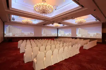 Evergreen Laurel Shanghai - 16