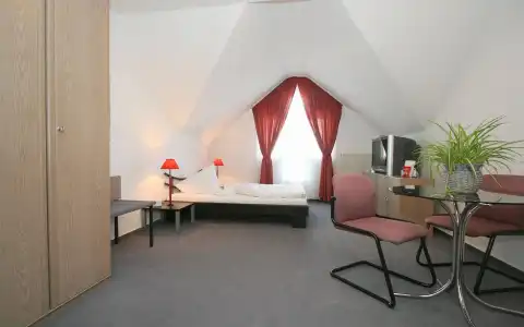 Residenz Giessen - 4