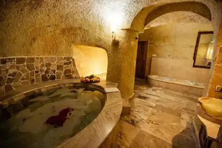 Oread Cave Suites - 140