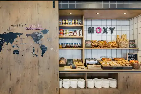 Moxy Frankfurt Airport Kelsterbach - 31