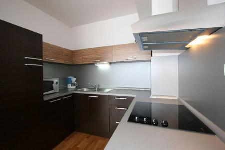 ApartAngel - 9