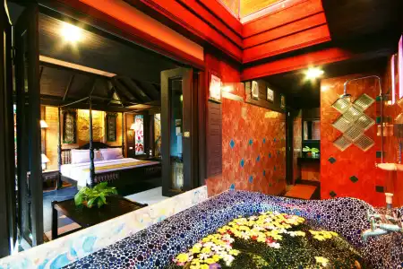 Sea Breeze Resort - 0