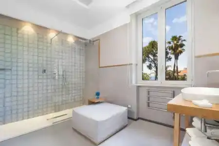 La Piazzetta Guest House - 94