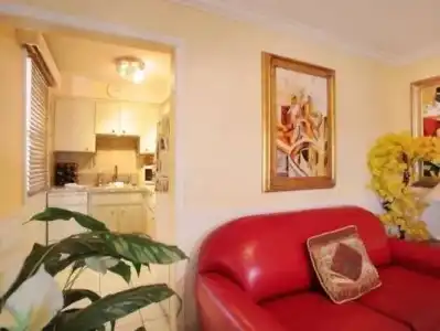 Villa Sinclair Beach Suites and Spa - 3