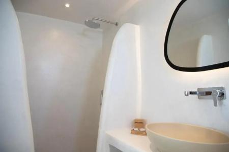 Caldera Cliff Illusion Suites - 110