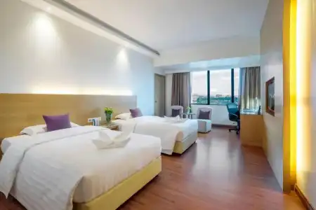 Crystal Crown Petaling Jaya - 60
