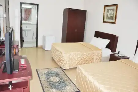 Safeer Plaza - 21