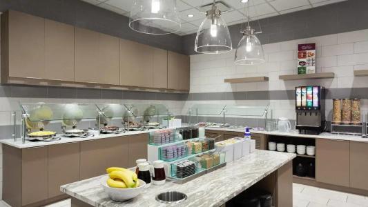SpringHill Suites Orlando at Millenia - 8