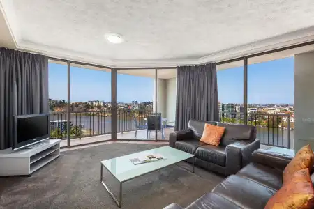 Bridgewater Apartments - 3
