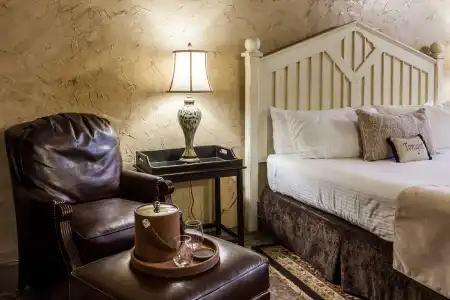 The Inn At Leola Village, a Historic of America - 33