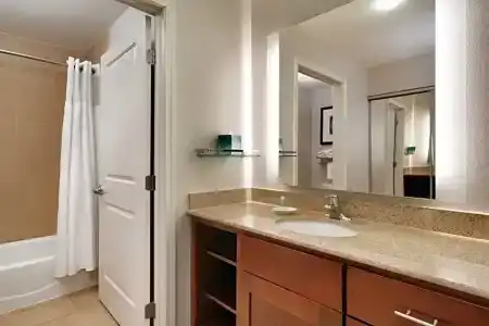 Residence Inn Houston I-10 West/Park Row - 29