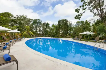 Courtyard By Marriott Cancun Airport - 14