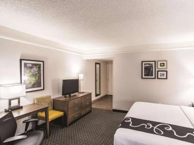 La Quinta Inn & Suites Flagstaff - 1