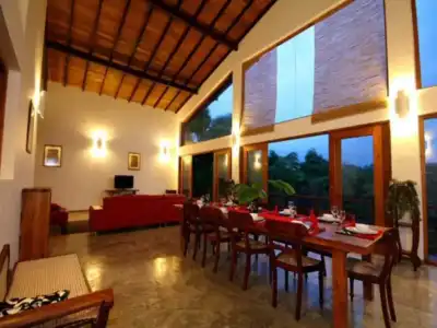 Highland Villa - 23