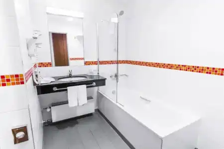 Courtyard By Marriott Pilsen - 40