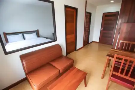 Tai-Shan Suites - 36