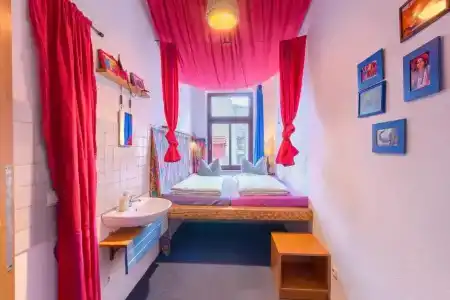 Lollis Homestay - Hostel - 74