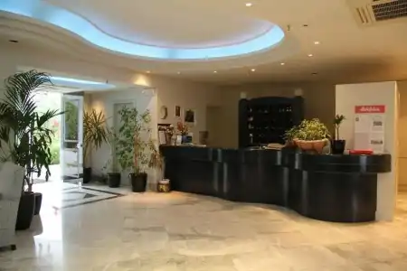 Mantenia - 0