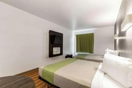Motel 6 Las Vegas, NV - Motor Speedway - 39