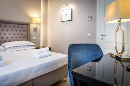 Emma Small Luxury - 109