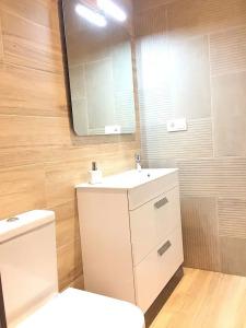 Hip Karma Hostel - 37