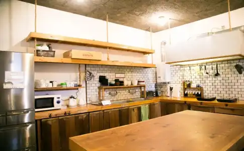 Nui. Hostel & Bar Lounge - 19