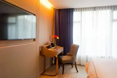 GLOW Sukhumvit 5 by Centropolis - 9