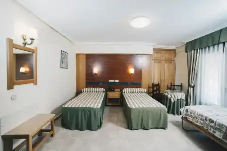 Hostal Los Gavilanes 2 - 27