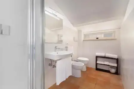 Tasso Suites & Spa - 105