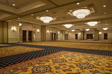 Marriott Greensboro Airport - 13