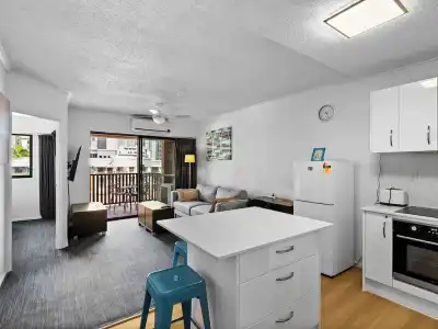 Central Brunswick Apartment - 54