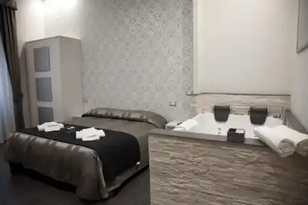 Imperial Suite - 40