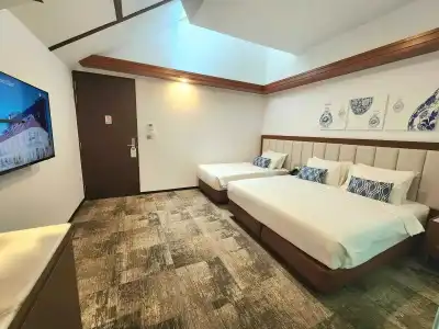 Santa Grand East Coast, a NuVe Group Collection - 48