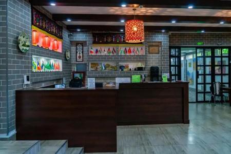Gallery — Hostel - 16