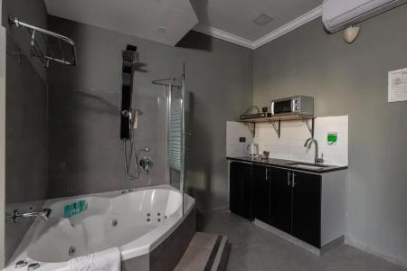 Residence Suites - 76