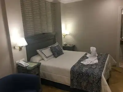 Adriano Boutique Sevilla - 2
