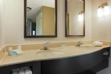 Hilton Garden Inn Tallahassee - 81