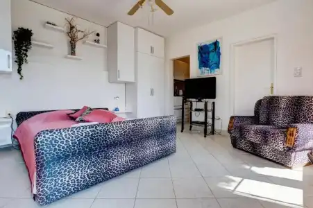 Sun Rose Apartments - 261
