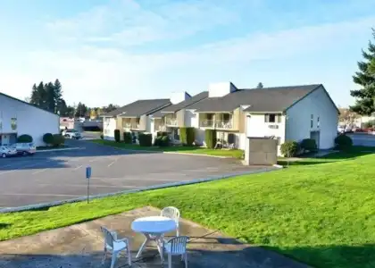 Quality Inn & Suites Vancouver - Hazel Dell - 17