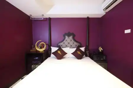 Violet Tower at Khaosan Palace - 25